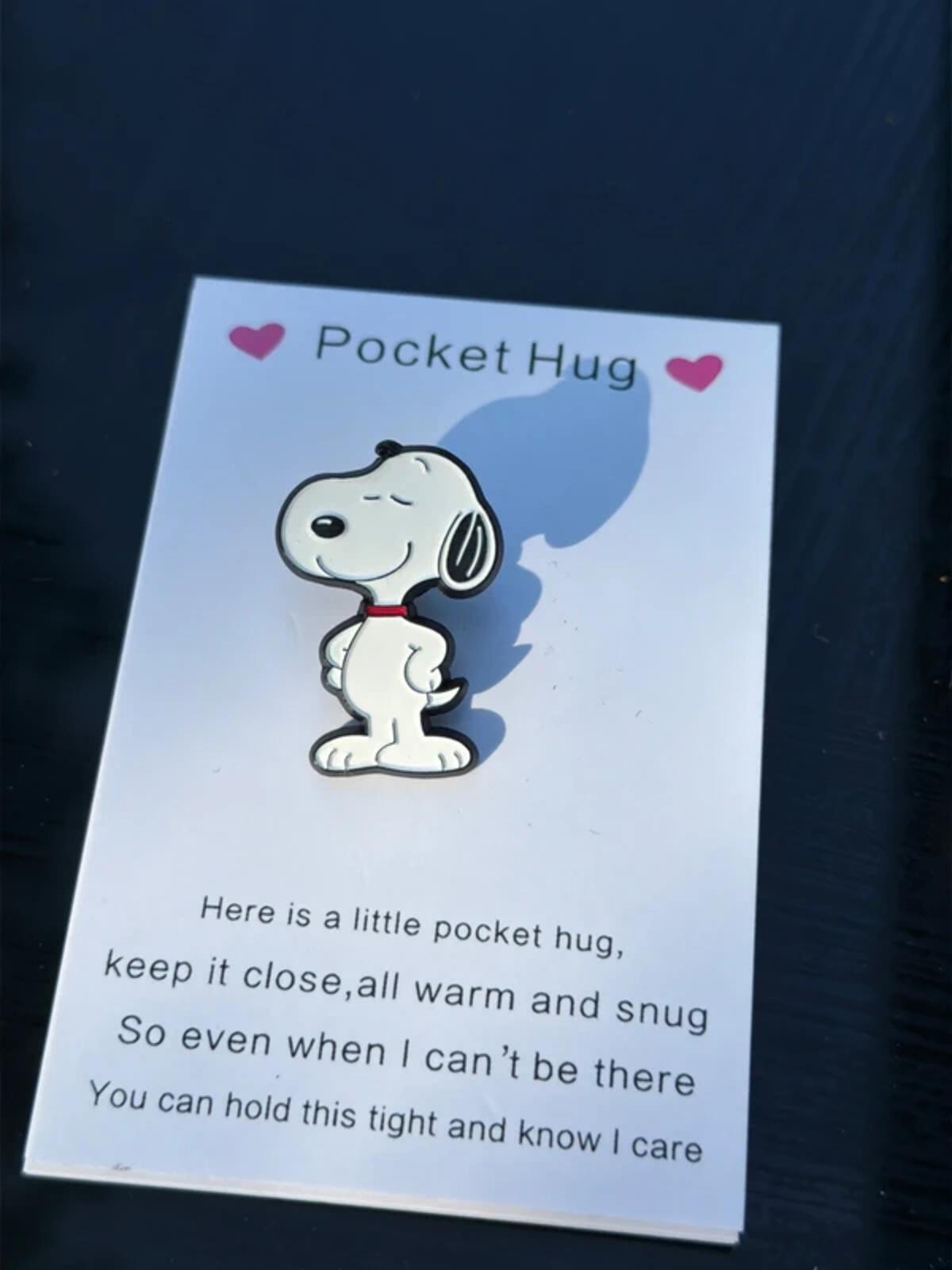 Happy smiling snoopy  pin badge charm pocket hug collectors item gift