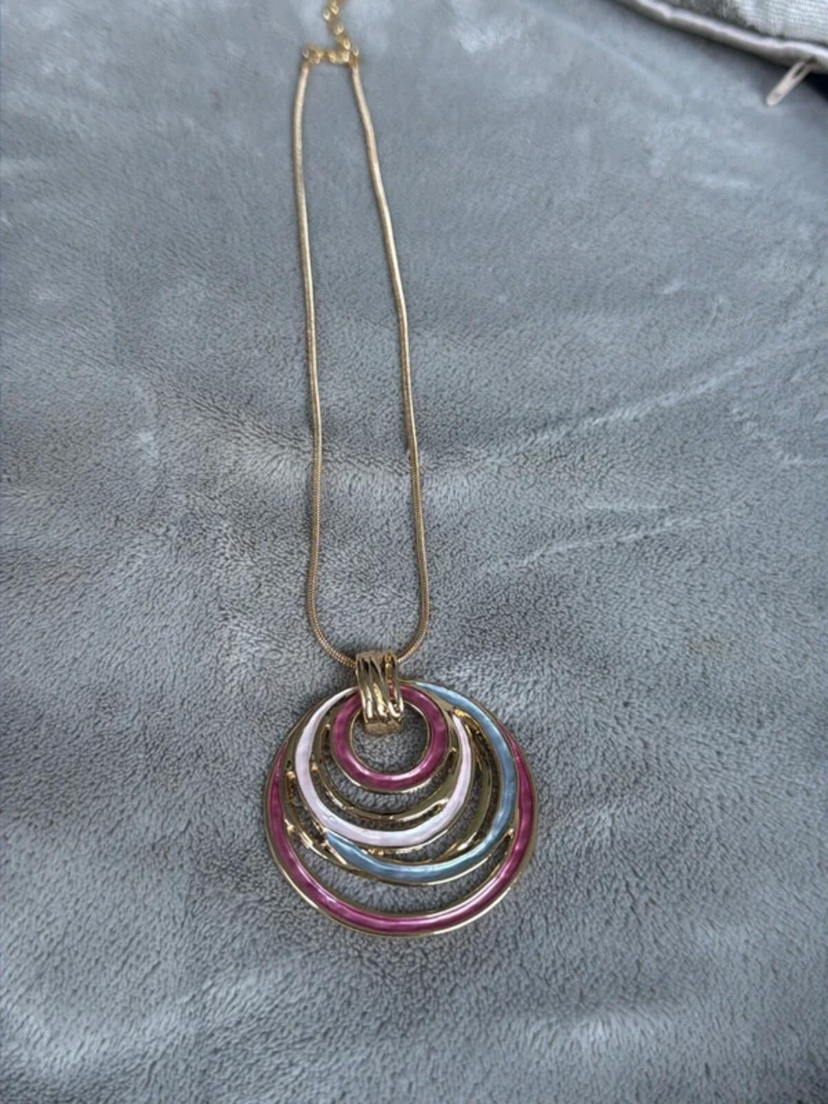 Rose pink gold y2k vintage bohemian colour round circle pendant chic necklace gift gorgeous