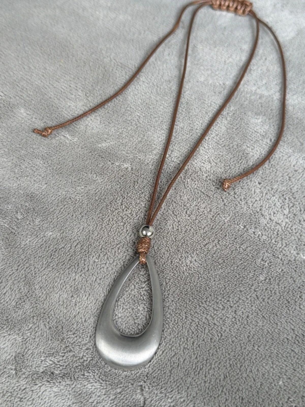 Adjustable silver colour   tear drop  pendant boho bohemian necklace rustic y2k bestseller