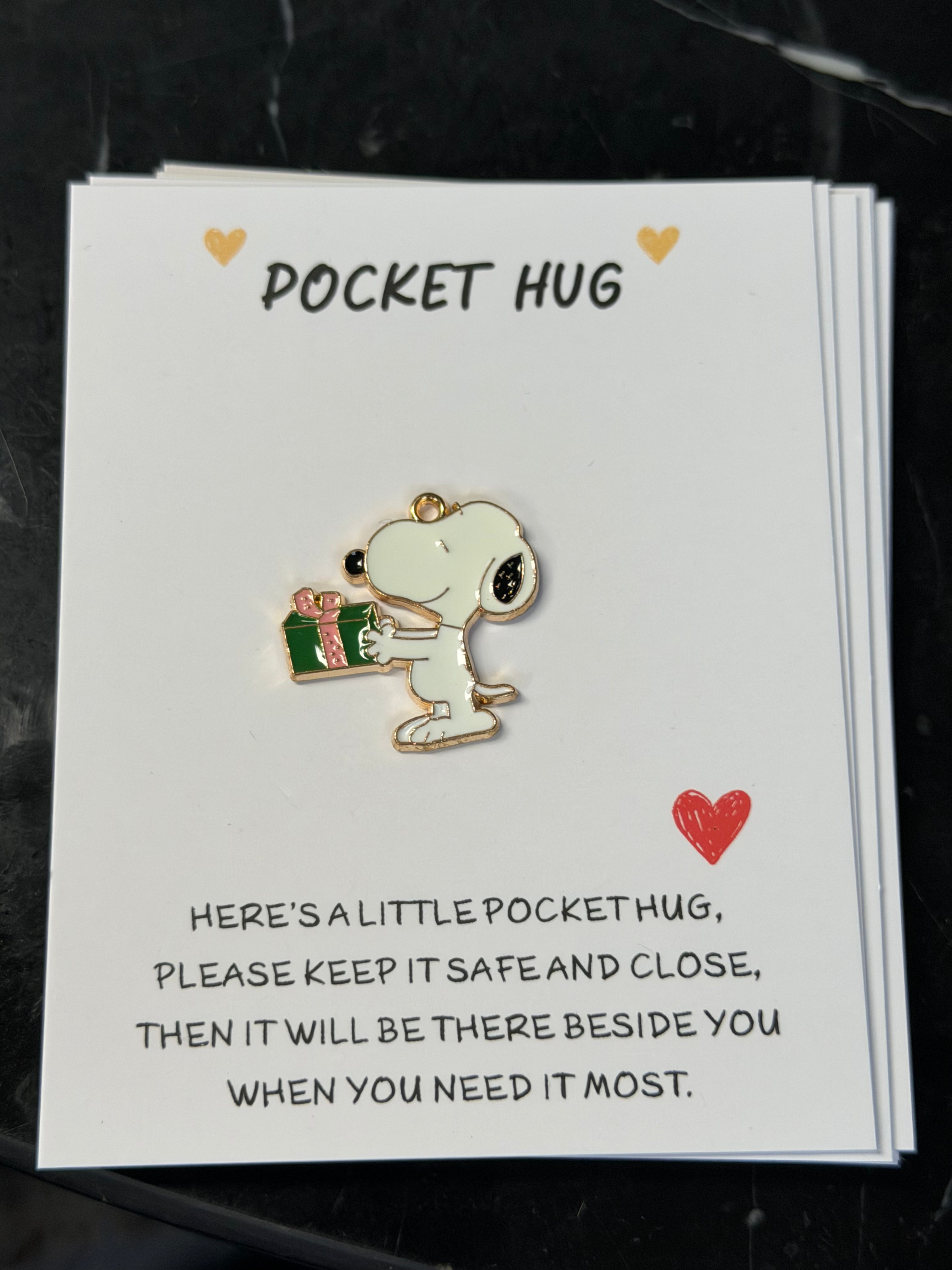 snoopy giving gift present  charm pendant keyring attachment gift pocket hug card insert friendship