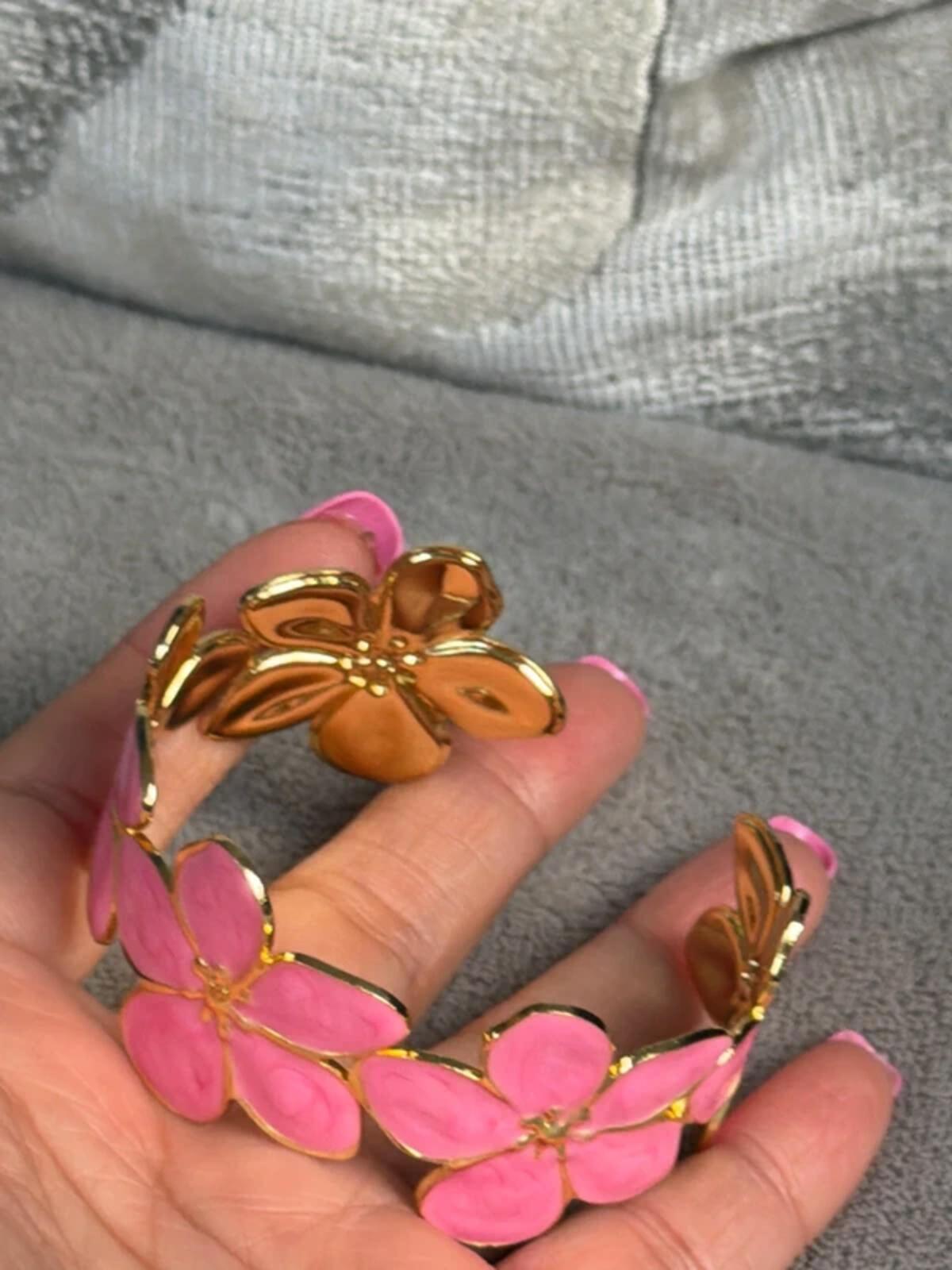 gold flower summer jewellery cuff bracelet bangle party wear holiday wedding evening wear bk947