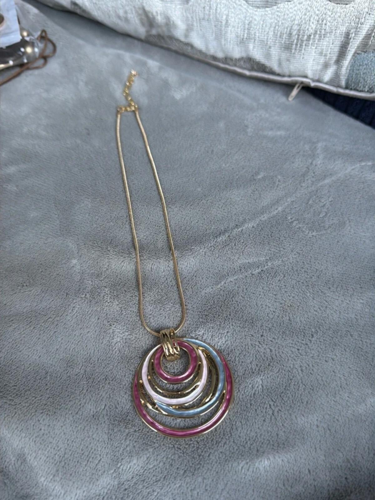 Rose pink gold y2k vintage bohemian colour round circle pendant chic necklace gift gorgeous